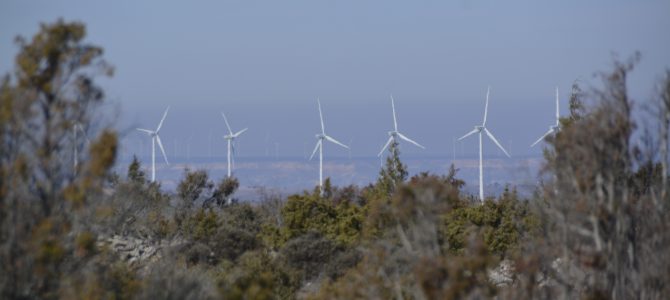 Del molino a tu casa: ¿cómo convertimos el viento en energía? Del molino a tu casa: ¿cómo convertimos el viento en energía?