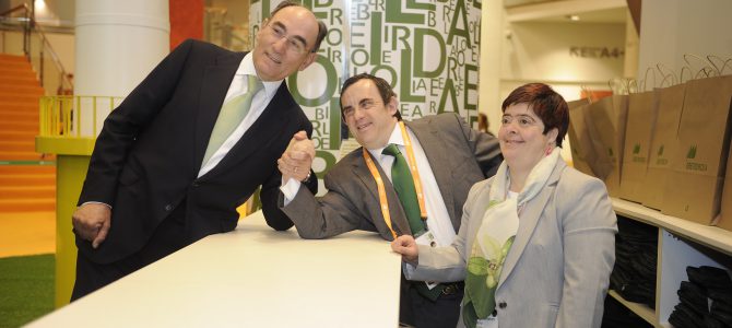 Y, cómo no, también el gran encuentro de la familia IBERDROLA es sostenible Y, cómo no, también el gran encuentro de la familia IBERDROLA es sostenible