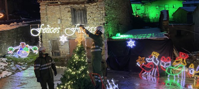 La Navidad también brilla en nuestros pueblos La Navidad también brilla en nuestros pueblos