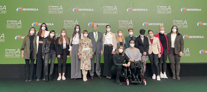Los Premios Iberdrola SuperA hacen realidad los sueños de deporte e inclusión de mujeres y niñas de toda España Los Premios Iberdrola SuperA hacen realidad los sueños de deporte e inclusión de mujeres y niñas de toda España
